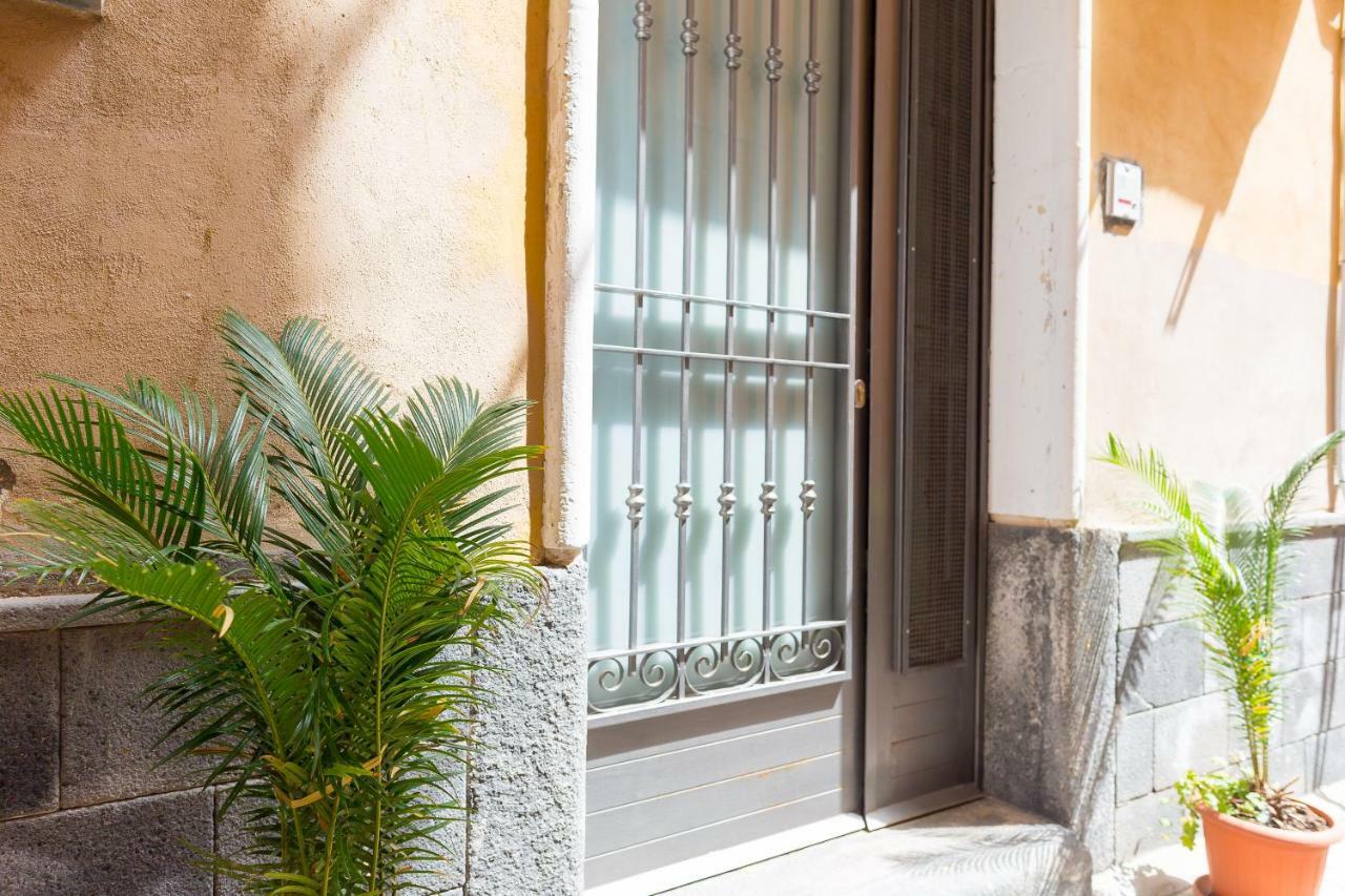 Apartament Ciraulo Catania Centro Storico Exterior foto